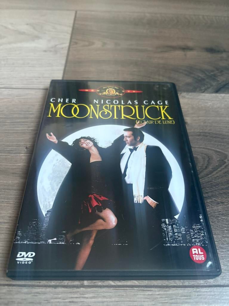 Moonstruck met Cher en Nicholas Cage, Alle leeftijden, Ophalen of Verzenden, Zo goed als nieuw, Actiekomedie