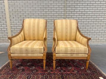 Koninklijk duo! Set van 2 identieke fauteuils Lodewijk XVI beschikbaar voor biedingen