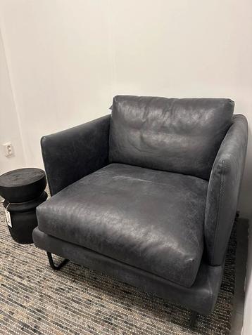 Fauteuil Jackson in zwart leer beschikbaar voor biedingen