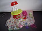 keukentje met schort muts  theepot met geluid  enz, Ophalen, Kunststof, Speelkeuken-accessoire