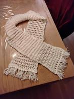 Sjaal, wit handgebreid 145 cm lang, Ophalen of Verzenden, Nieuw, Maat 46/48 (XL) of groter, Sjaal