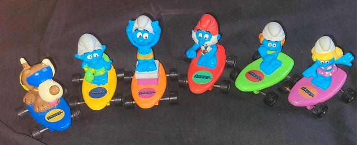 Complete set 6 Hardee's smurfen + skateboards Applause !, Verzamelen, Smurfen, Verschillende Smurfen, Verzenden