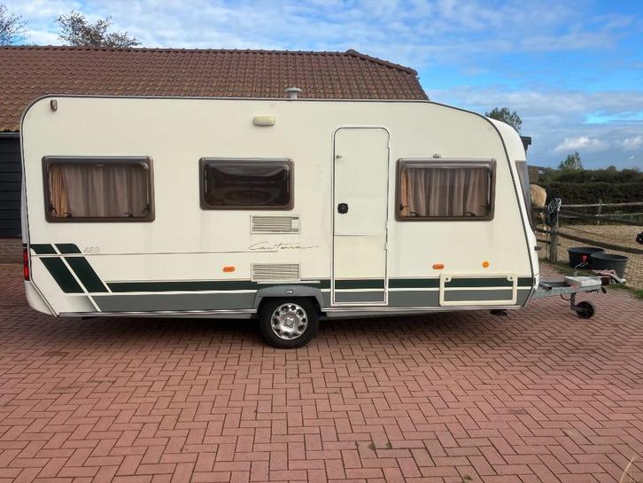 Chateau cantara 450, Caravans en Kamperen, Caravans, Particulier, tot en met 4, 750 - 1000 kg, Rondzit, Chateau, Dwarsbed, Omvormbare zithoek