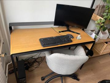 Bureau beschikbaar voor biedingen