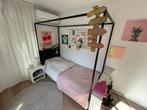 Meisjes bed, Kinderen en Baby's, Kinderkamer | Bedden, Ophalen, 85 tot 100 cm, Gebruikt, Lattenbodem