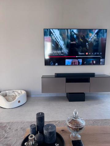 IKEA Besta Kasten met Bronzen Deurtjes - afbeelding 3