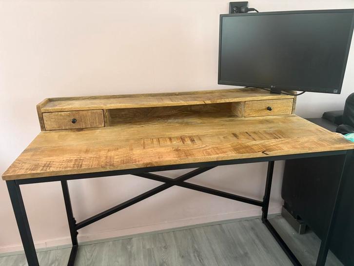 Bureau mangohout, Huis en Inrichting, Bureaus, Zo goed als nieuw, Ophalen