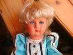 Hans Volk pop blauwe knipperogen baby sta lichaam helblond, Verzenden