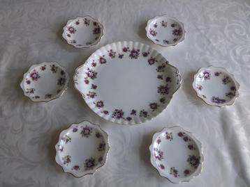 Royal Albert Petit Four set beschikbaar voor biedingen