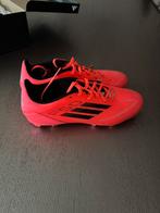 Adidas voetbalkicks roze maat 43.5, Ophalen of Verzenden, Zo goed als nieuw, Schoenen