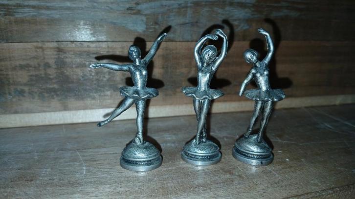 Drie Ballerina Beeldjes, Antiek en Kunst, Antiek | Speelgoed, Ophalen of Verzenden