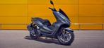 Een Nieuwe Honda PCX125 2025 motorscooter , nooit op gereden, Motoren, Scooter, Particulier, 11 kW of minder, 1 cilinder