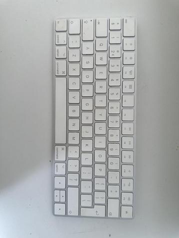 2x Apple Magic Keyboard (A 1644) - Draadloos & Oplaadbaar beschikbaar voor biedingen