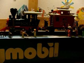 Playmobil 4035 RC Train 'kersttrein' display (doos+motoriek) beschikbaar voor biedingen