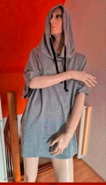 Nieuwe oversized hoodie maat 3XL/4XL. Okselmaat 83 cm. beschikbaar voor biedingen