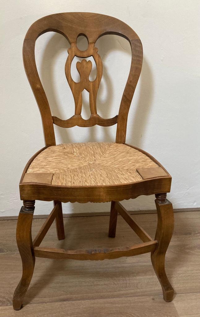 Handgemaakte set Spaanse houten stoelen met rieten zitting, Huis en Inrichting, Stoelen, Gebruikt, Twee, Hout, Riet of Rotan, Bruin