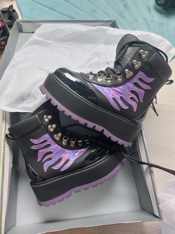 Koi Footwear purple flame boots maat 37 (UK4) beschikbaar voor biedingen