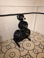 Halterschijven set 135kg + platenhouder (goede conditie), Ophalen, Zo goed als nieuw