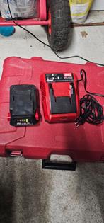 Senco Accu en Oplader, Doe-het-zelf en Verbouw, Gereedschap | Overige machines, Ophalen of Verzenden, Zo goed als nieuw