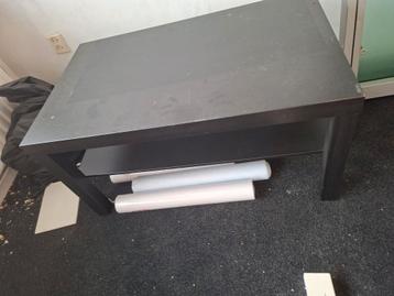 Koffie/salon tafel beschikbaar voor biedingen