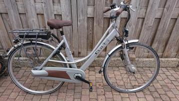 Elektrische fiets 28 inch beschikbaar voor biedingen