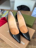 Christian Louboutin Kate 100 lak zwart hak, Kleding | Dames, Schoenen, Pumps, Zwart, Ophalen of Verzenden, Zo goed als nieuw