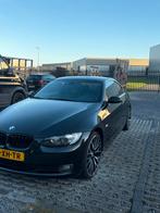 BMW 3-Serie 3.0 I 330 Coupe AUT 2007 Zwart, Auto's, Automaat, Achterwielaandrijving, Zwart, 4 stoelen