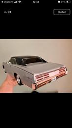 Radiografische Auto 1:10 + Extra Accu's & Snellader, Auto, Groter dan 1:32, Zo goed als nieuw, Ophalen