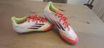 Voetbalschoenen adidas, Sport en Fitness, Voetbal, Ophalen of Verzenden, Zo goed als nieuw, Schoenen