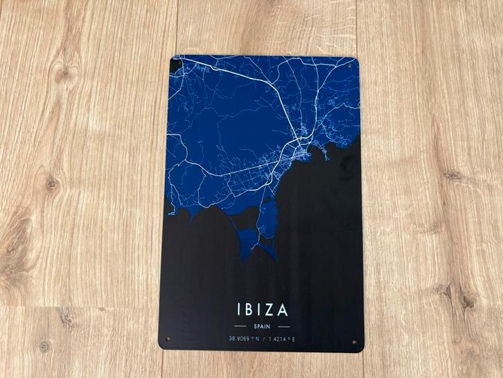 Ibiza kaart metalen bord design (30x20), Huis en Inrichting, Woonaccessoires | Memoborden, Zo goed als nieuw, Overige typen, Ophalen of Verzenden