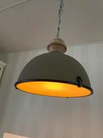 In prima staat: licht olijfgroen/grijze hanglamp, Huis en Inrichting, Lampen | Hanglampen, Ophalen, Gebruikt, Glas, 75 cm of meer