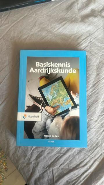 Roger Baltus - Basiskennis Aardrijkskunde beschikbaar voor biedingen