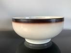 Boch La Louvière – Belgium ronde schaal beige + bruine rand., Ophalen of Verzenden, Huis en Inrichting