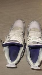 Jordan 4 Metallic Purple, Kleding | Heren, Schoenen, Wit, Ophalen of Verzenden, Gedragen, Nike Air Jordan
