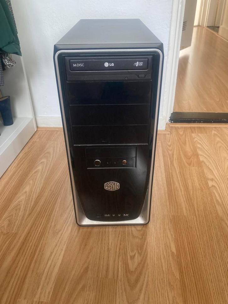 LG Cooler Master Computer, Computers en Software, Computerbehuizingen, Gebruikt, Ophalen