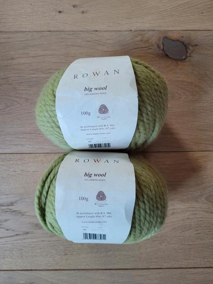 Rowan Big Wool - 2 bollen zachtgroene merino wol, Hobby en Vrije tijd, Breien en Haken, Nieuw, Breien, Wol of Garen, Ophalen of Verzenden