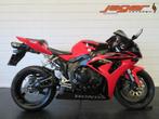 Honda CBR 1000 RR FIREBLADE TWO BROTHERS (bj 2006), Motoren, Motoren | Honda, Bedrijf, Super Sport