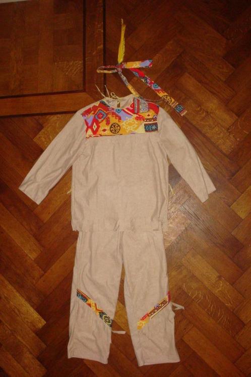 CARNAVAL verkleed set indiaan tooi beige kleuren, maat 128, Kinderen en Baby's, Carnavalskleding en Verkleedspullen, Zo goed als nieuw