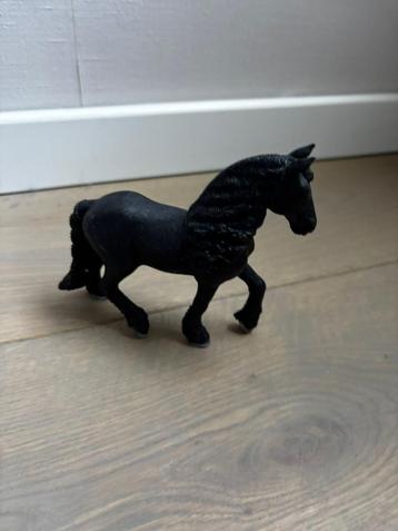 Schleich Fries paard beschikbaar voor biedingen