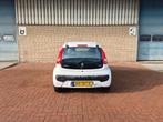 Peugeot 107 1.0 12V 3DR 2010 Wit, Auto's, Voorwielaandrijving, Stof, 4 stoelen, Handgeschakeld