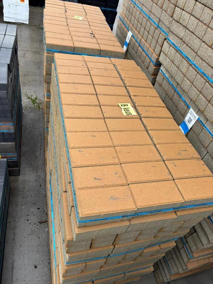 B-keus bkk bss klinkers 8cm geel deklaag, Tuin en Terras, Tegels en Klinkers, Nieuw, Klinkers, Beton, 10 m² of meer, Ophalen of Verzenden