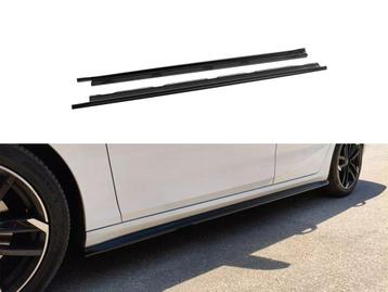 Opel Astra L Hatchback – Sideskirts Extensions beschikbaar voor biedingen