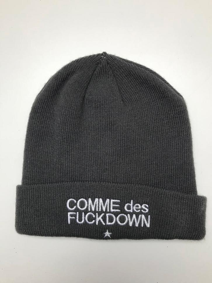 Diverse mutsen en sjaals, Kleding | Dames, Mutsen, Sjaals en Handschoenen, Zo goed als nieuw, Sjaal, Maat 46/48 (XL) of groter