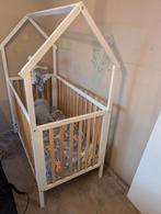 Zo goed als nieuw ledikantje met matras en slaapzakken, Kinderen en Baby's, Babywiegjes en Ledikanten, Ophalen, Zo goed als nieuw