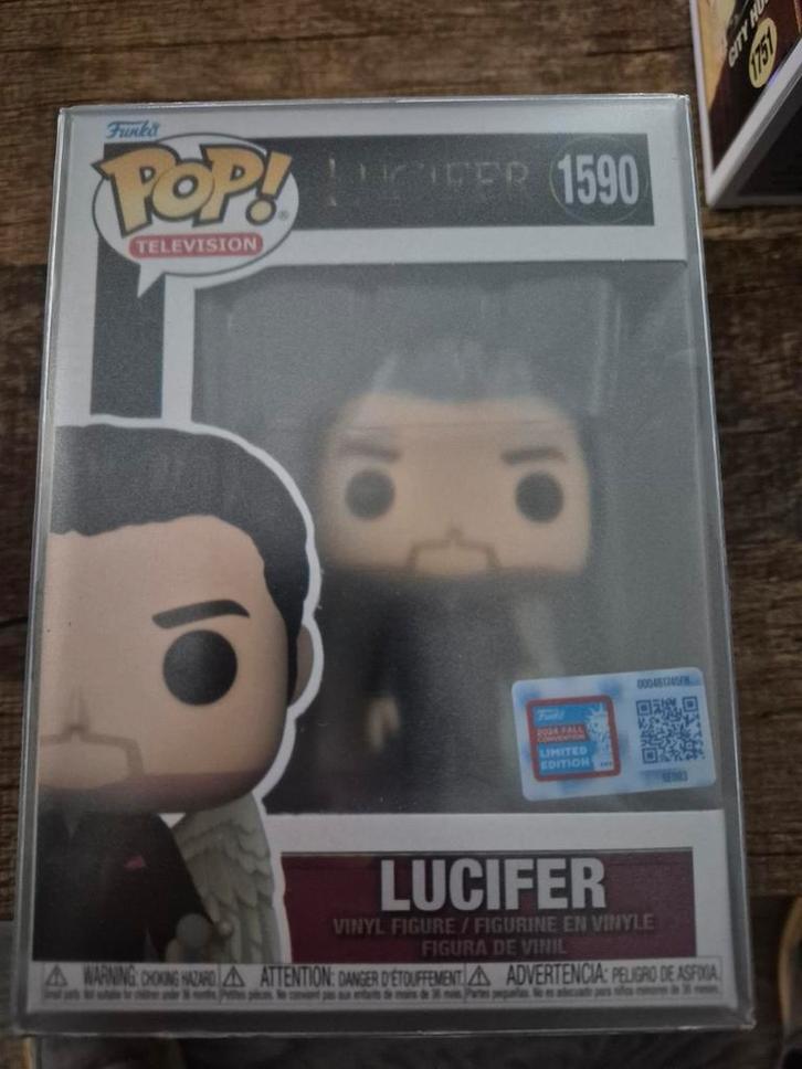 Funko Pop Lucifer #1590 met Protector, Verzamelen, Poppetjes en Figuurtjes, Nieuw, Ophalen of Verzenden