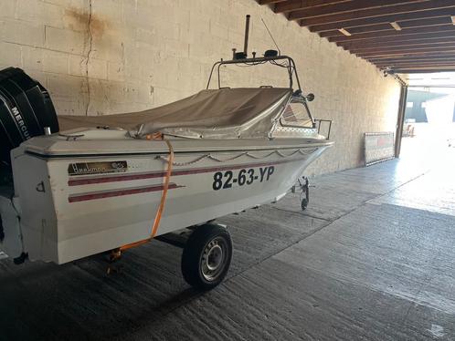Beekman met 70pk +trailer €3750, Watersport en Boten, Speedboten, Gebruikt, 3 tot 6 meter, Benzine, 70 tot 120 pk, Polyester, Buitenboordmotor