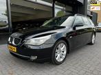 BMW 5-serie Touring BMW 5-serie Touring 520i Business Line L, Achterwielaandrijving, 4 cilinders, 1535 kg, Zwart