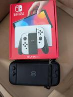 Nintendo Switch OLED 64GB, Switch OLED, Met games, Met 2 controllers, Ophalen of Verzenden