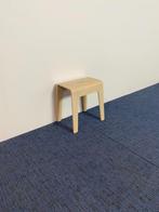 2 x Kruk Bla Station Bimbo - design Peter Brandt - beige, Huis en Inrichting, Krukjes, Ophalen, Gebruikt, Hout