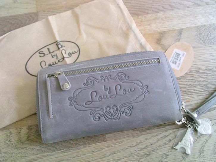 SLB van By Lou Lou NIEUWE grijze leren portemonnee /clutch, Sieraden, Tassen en Uiterlijk, Portemonnees, Nieuw, Overige merken